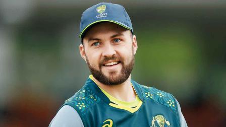 જોશ ઇંગ્લિસે લગ્નને કારણે મર્યાદિત ઉપલબ્ધતાની જાણ કરી હતી