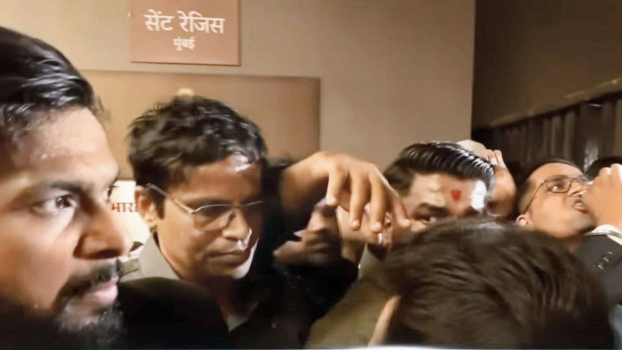 હોટેલના કામગાર યુનિયન પરના વર્ચસને લઈને બન્ને પક્ષોના યુનિયનોમાં વિવાદ થયો હતો