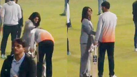 વર્લ્ડ કપ ચૅમ્પિયન હર્લીન દેઓલને પગે કેમ લાગ્યો જિતેશ શર્મા?