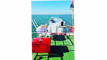 બુધવારે કોસ્ટ ગાર્ડે કચ્છના જખૌ પાસે ભારતીય જળસીમામાં ૧૧ પાકિસ્તાની માછીમારો સાથેની બોટને પકડી હતી.