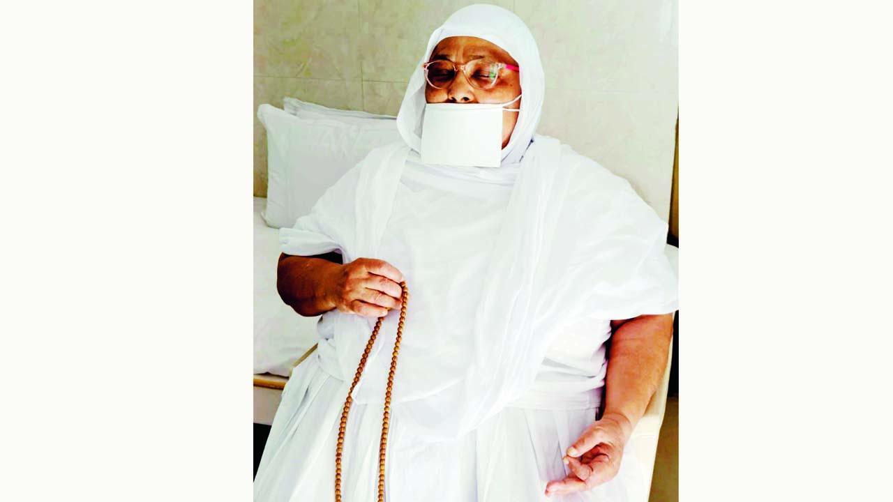 બા.બ્ર.પૂ. મનીષાબાઈ મ.સ.