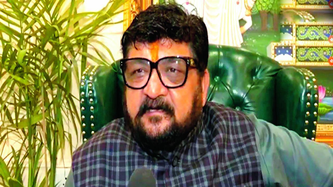 મયંક નાયક