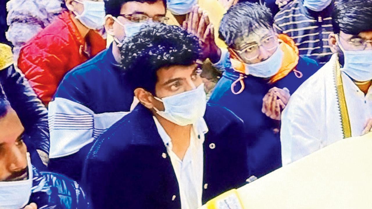 પલાશ મુચ્છલ પહોંચ્યો વૃંદાવનમાં પ્રેમાનંદ મહારાજના શરણમાં