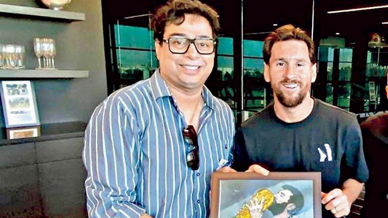 GOAT ઇન્ડિયા ટૂર 2025ના ઑર્ગેનાઇઝર સતાદ્રુ દત્તા સાથે મેસી