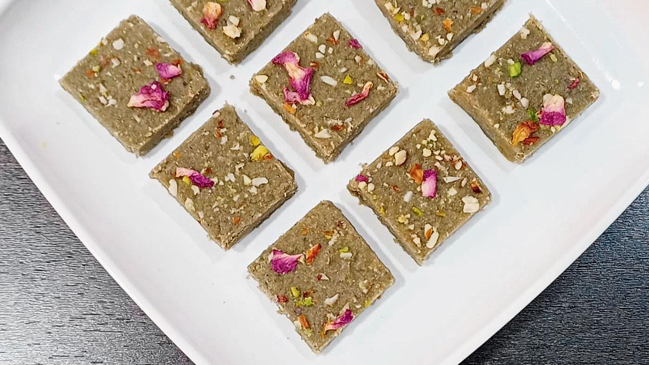 બાજરાના લોટની સુખડી