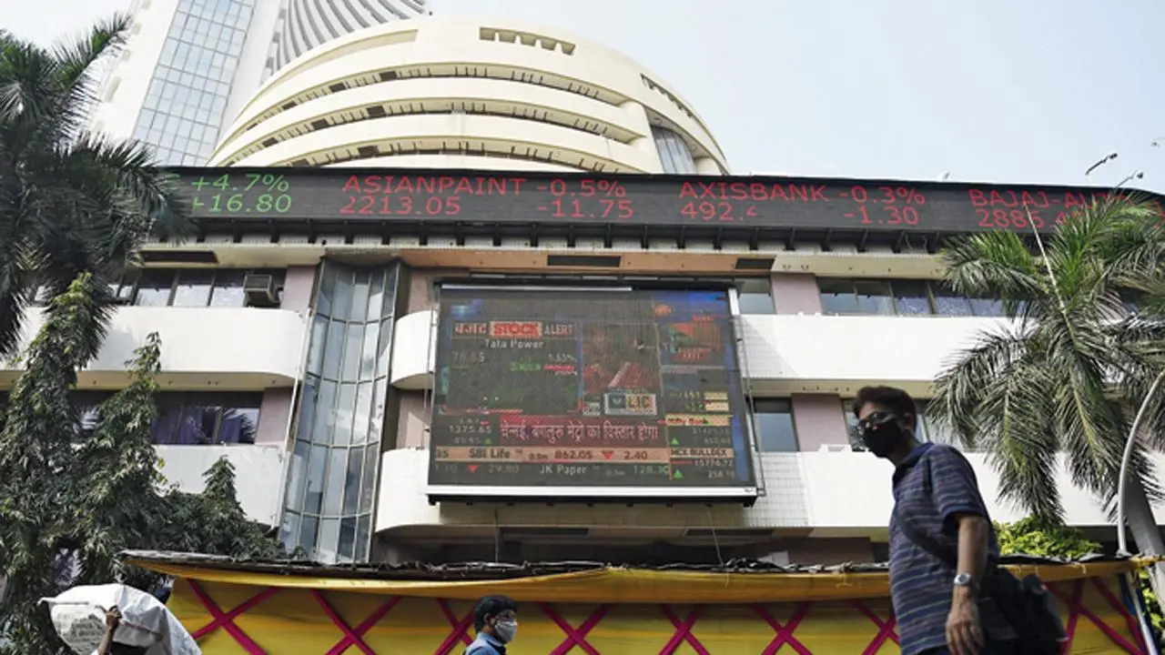 મ્યુચ્યુઅલ ફન્ડના ફેલાવાને વધારવા BSE અને પોસ્ટ ડિપાર્ટમેન્ટ વચ્ચે સમજૂતીકરાર