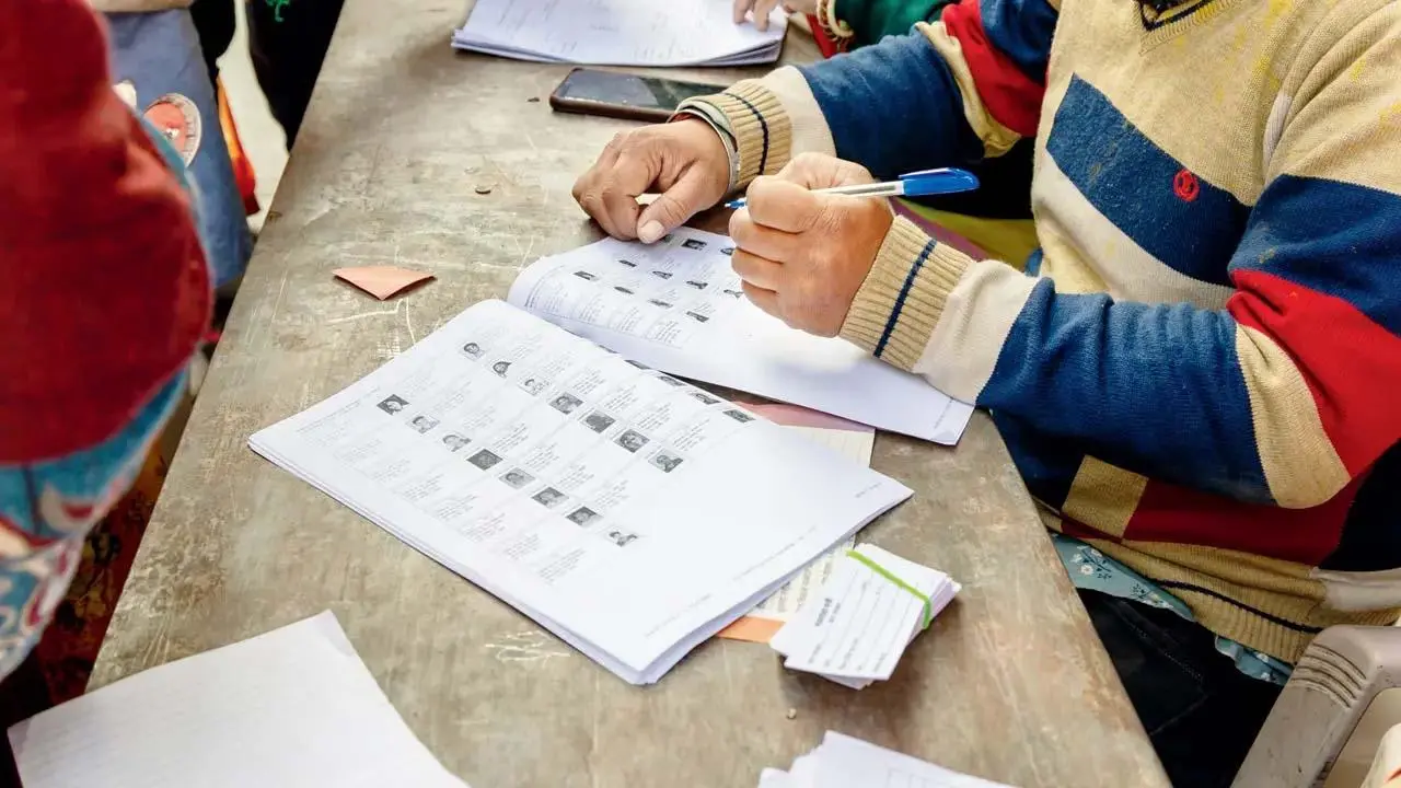 પ્રતીકાત્મક તસવીર