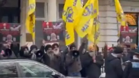 હાઈ કમિશન બહાર ખાલિસ્તાનીઓનો વિરોધ (તસવીર સૌજન્ય: સોશિયલ મીડિયા)