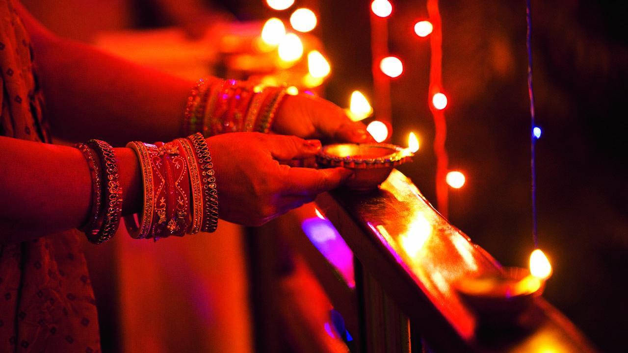 પ્રતીકાત્મક તસવીર