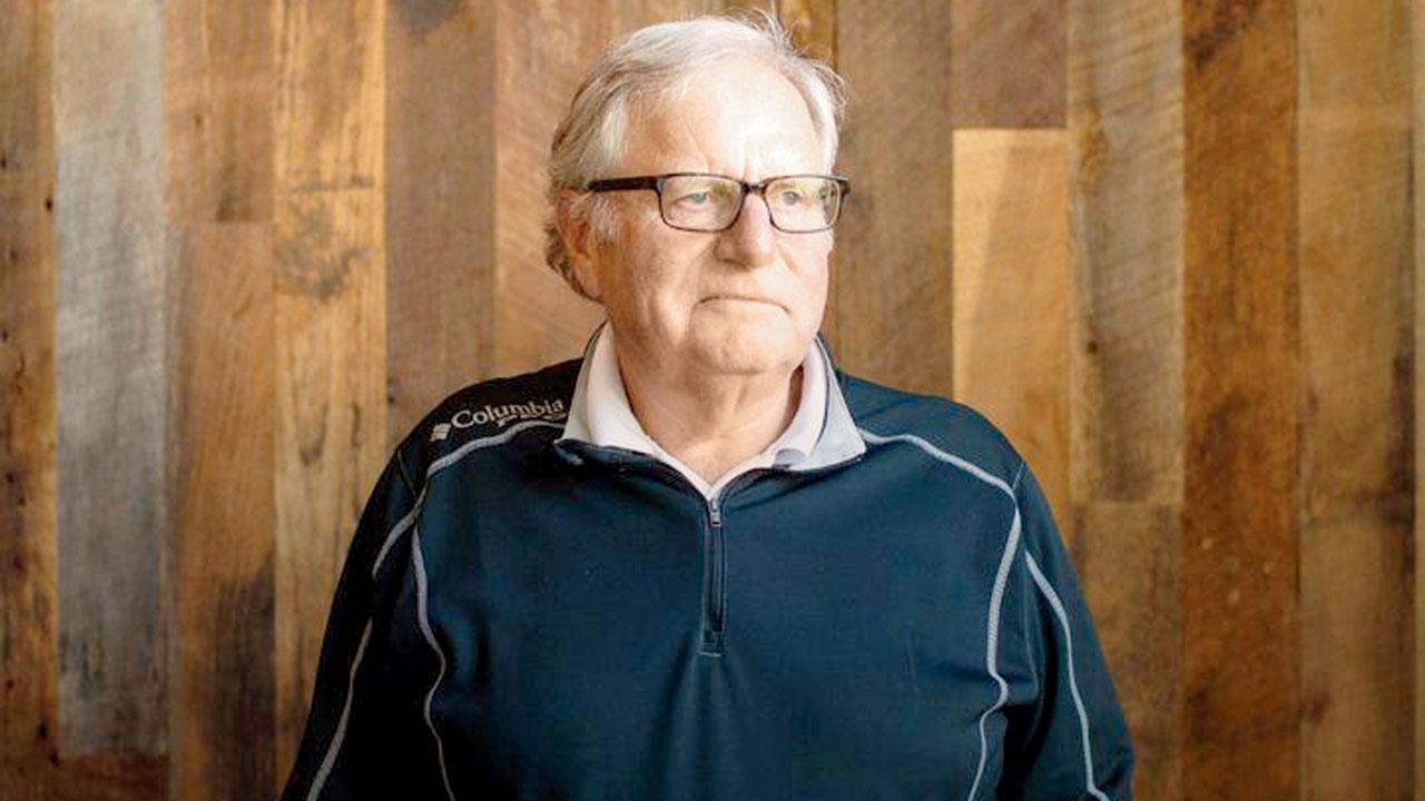 ધરતી ગોળ નહીં ચપટી છે એવું સાબિત કરી આપો તો મળશે ૨૭,૦૦૦ કરોડ રૂપિયા