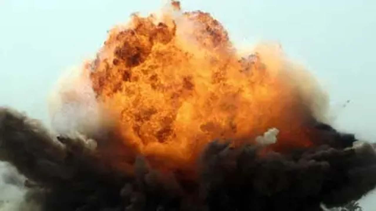 પ્રતીકાત્મક તસવીર