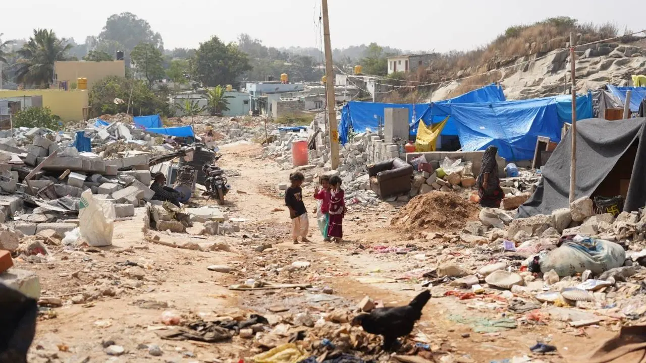 બેંગલુરુમાં બુલડોઝર કાર્યવાહી (તસવીર સૌજન્ય: સોશિયલ મીડિયા)