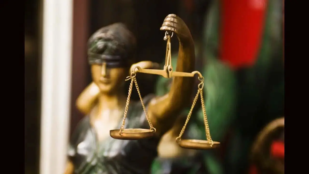 પ્રતીકાત્મક તસવીર