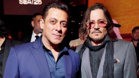 રેડ સી ફિલ્મ ફેસ્ટિવલમાં હૉલીવુડના અભિનેતા જૉની ડેપ સાથે સલમાન ખાન.