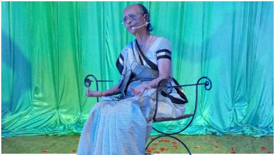 કુંતીના પાત્રમાં પ્રમોદિનીબહેન નાણાવટી