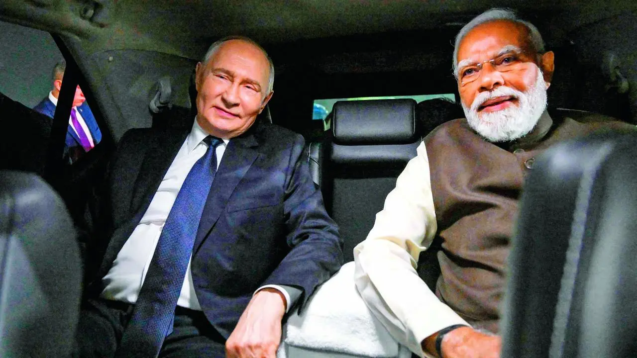 મોદી-પુતિનની તસવીર