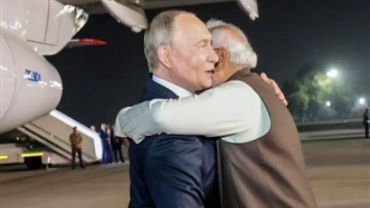 પુતિન ભારતની મુલાકાતે (તસવીર સૌજન્ય: એજન્સી) 