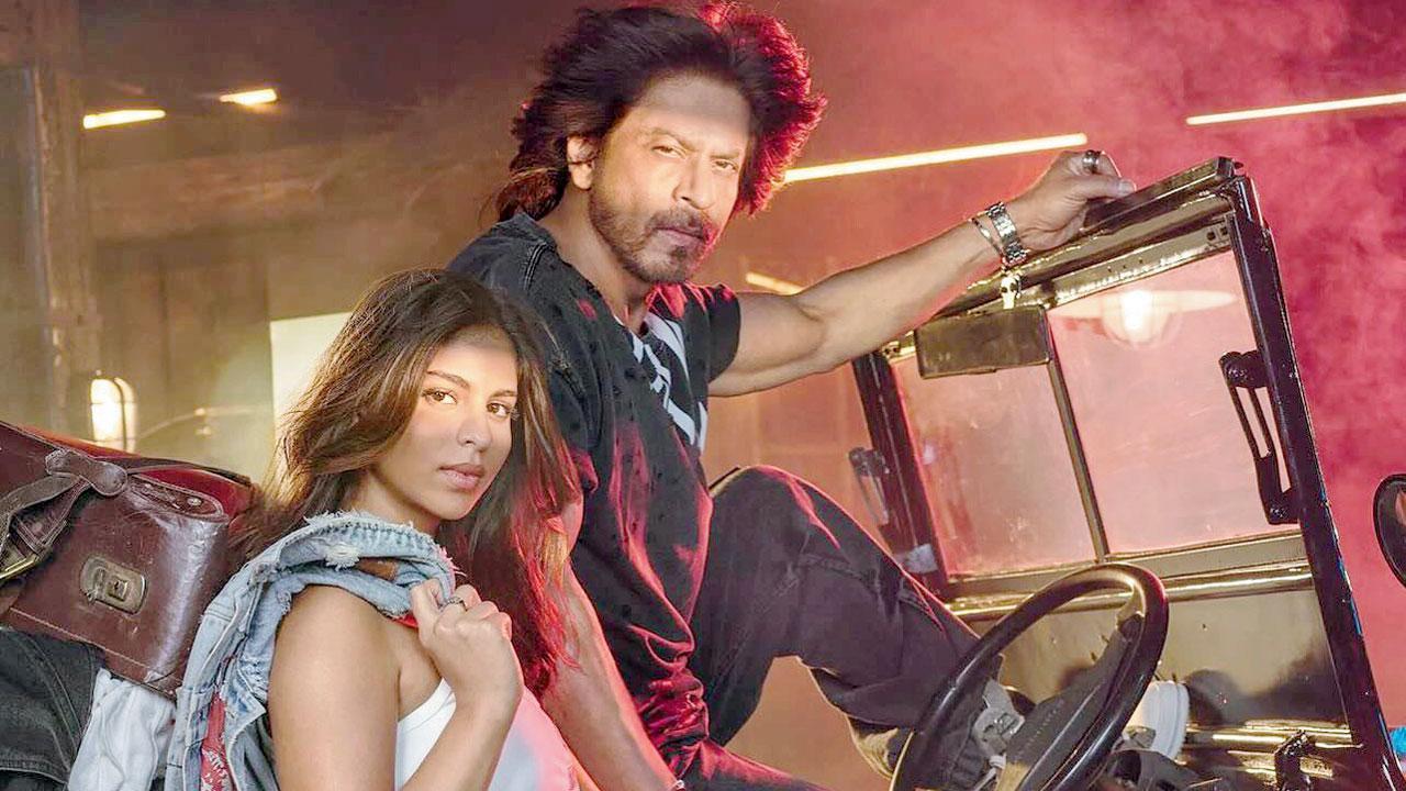 શાહરુખની સાથે તેની દીકરી સુહાના ખાન