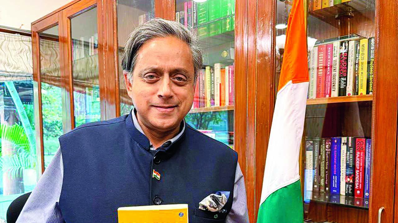 ૪૫ વર્ષ પછી ડાબેરીઓનું વર્ચસ ખતમ કર્યું મોદીબ્રિગેડે