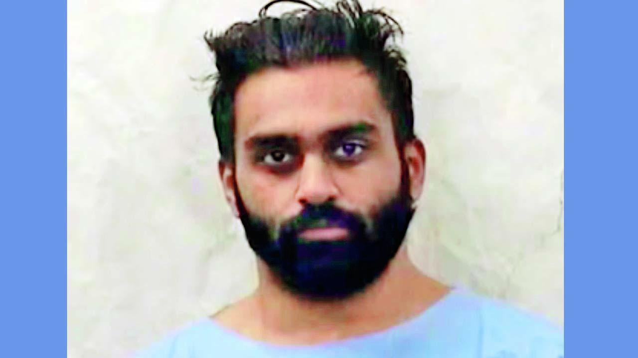 અભિજિત પટેલ