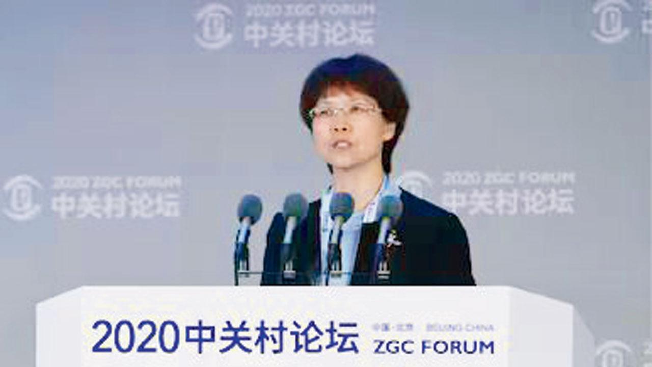 ચીનની જાણીતી વાયરોલૉજિસ્ટ શી ઝેંગલીને બૅટવુમન તરીકે પણ ઓખળવામાં આવે છે.