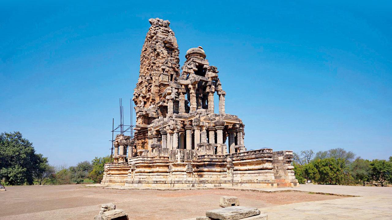 કકનમઠ શિવમંદિર