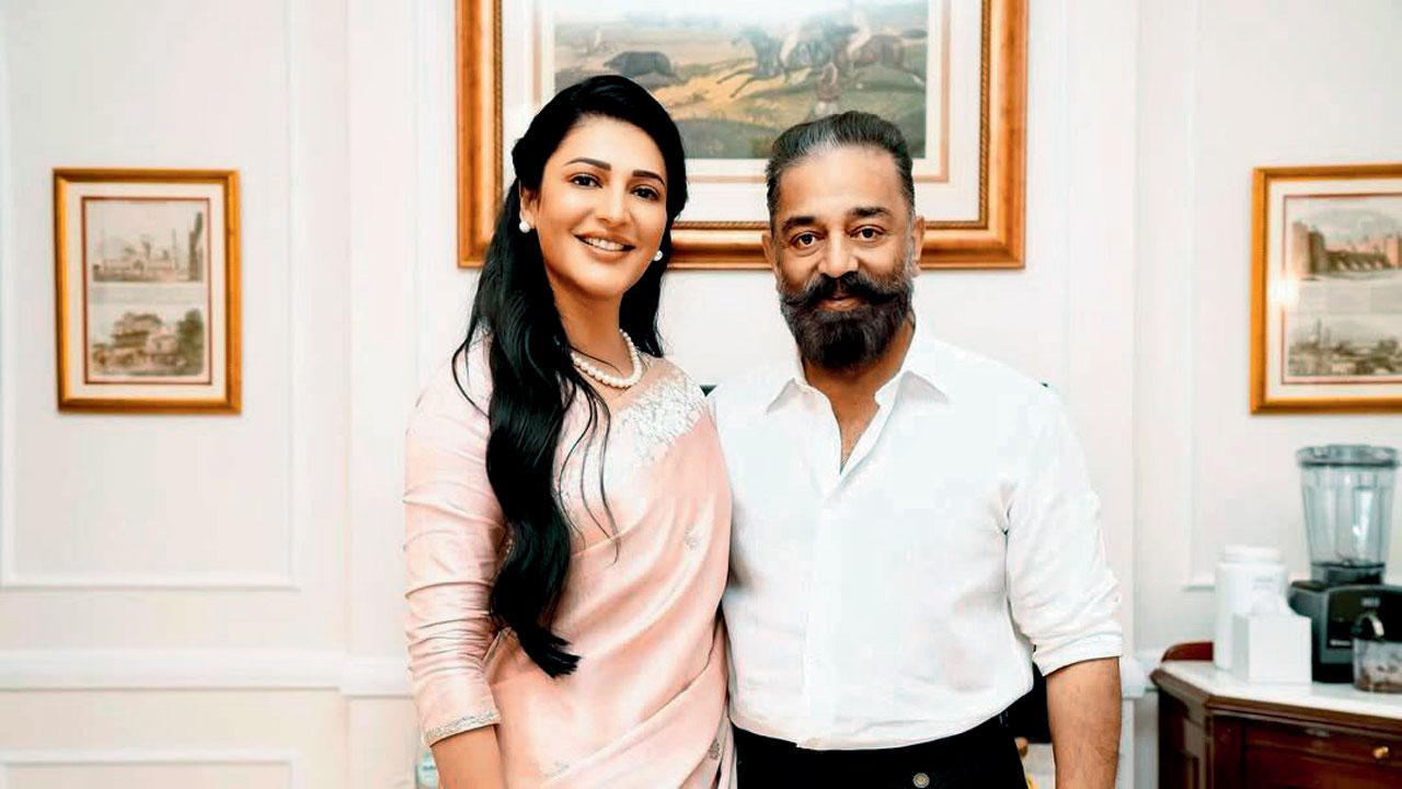 કમલ હાસને શુક્રવારે રાજ્યસભામાં સંસદસભ્ય તરીકે શપથ લીધા