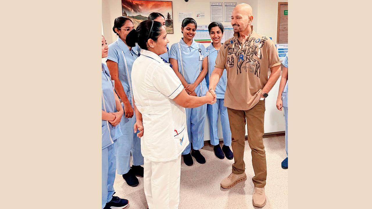 તાજેતરમાં જ રાકેશ રોશનની મુંબઈની કોકિલાબેન ધીરુભાઈ અંબાણી હૉસ્પિટલમાં ગરદનની ઍન્જિયોપ્લાસ્ટી કરવામાં આવી હતી