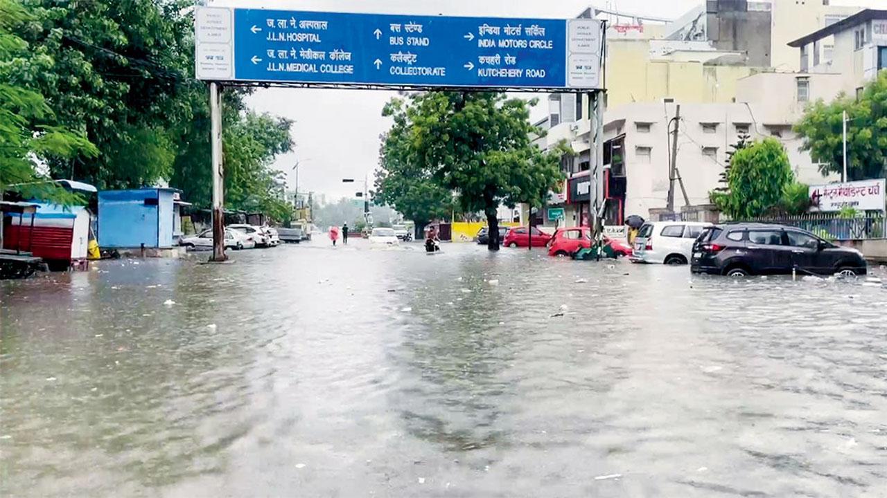 અજમેરનો જળબંબાકાર રસ્તો