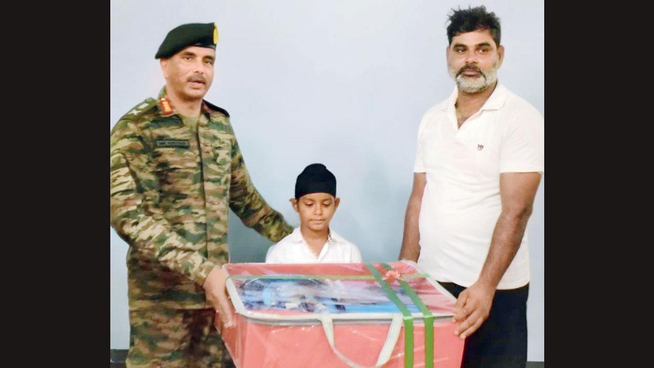 ૧૦ વર્ષના બહાદુર કિશોર શ્રવણ સિંહ