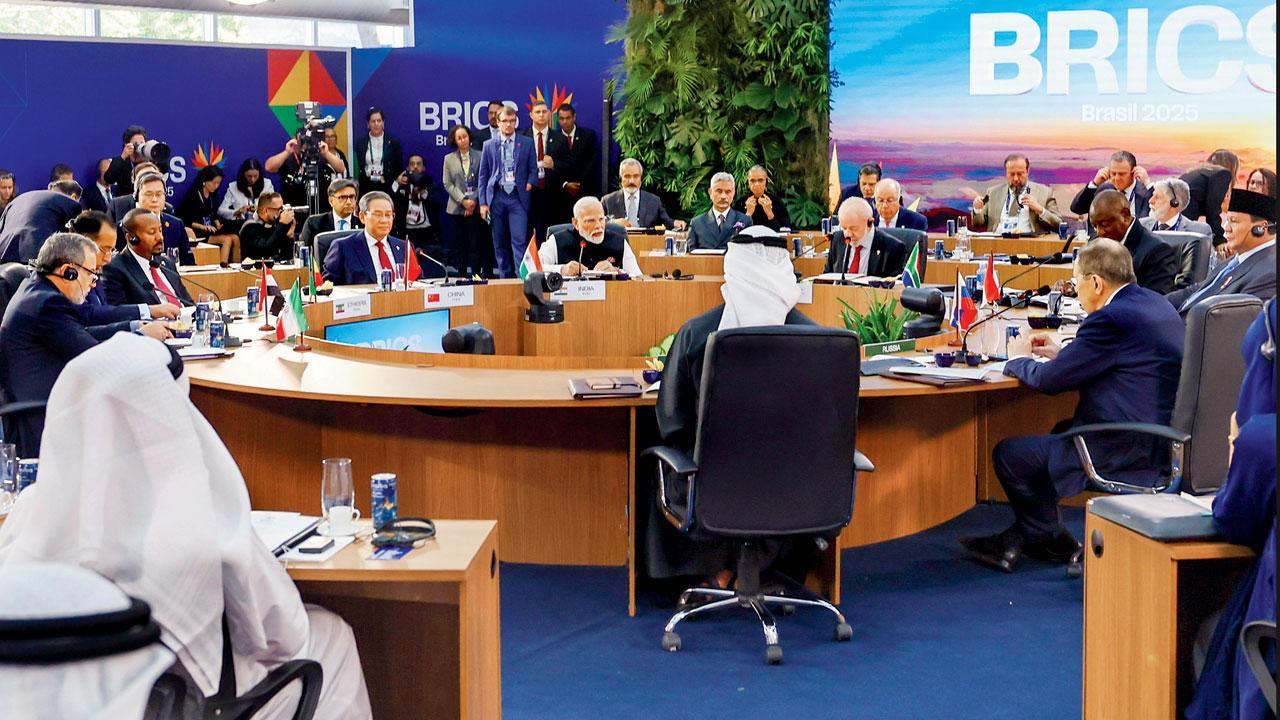BRICS સંમેલનમાં તમામ દેશના વડાઓ.