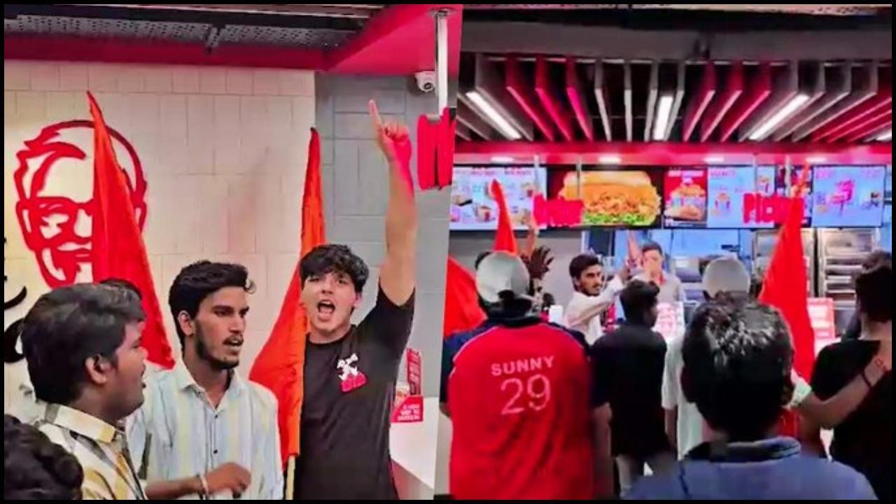 `હિન્દુ રક્ષા દળ` KFC માં (તસવીર સૌજન્ય; સોશિયલ મીડિયા)  