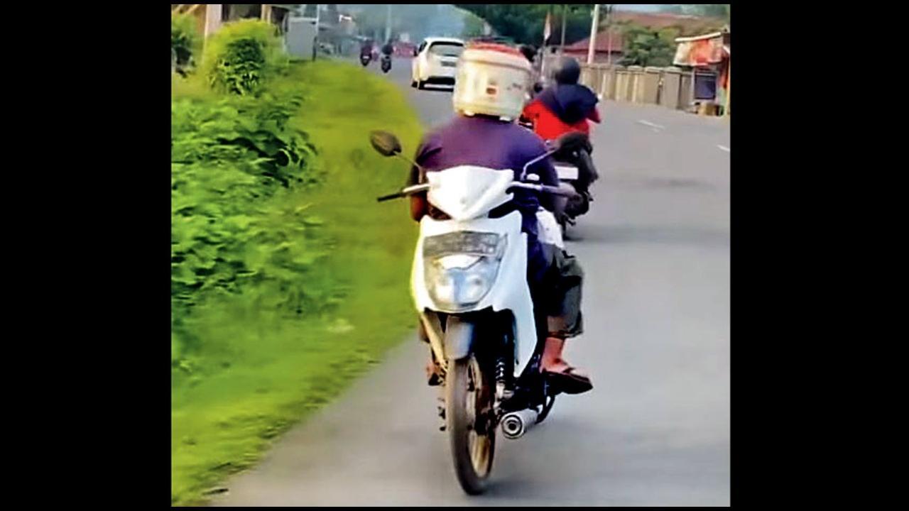 વાયરલ વીડિયોનો સ્ક્રીનગ્રૅબ