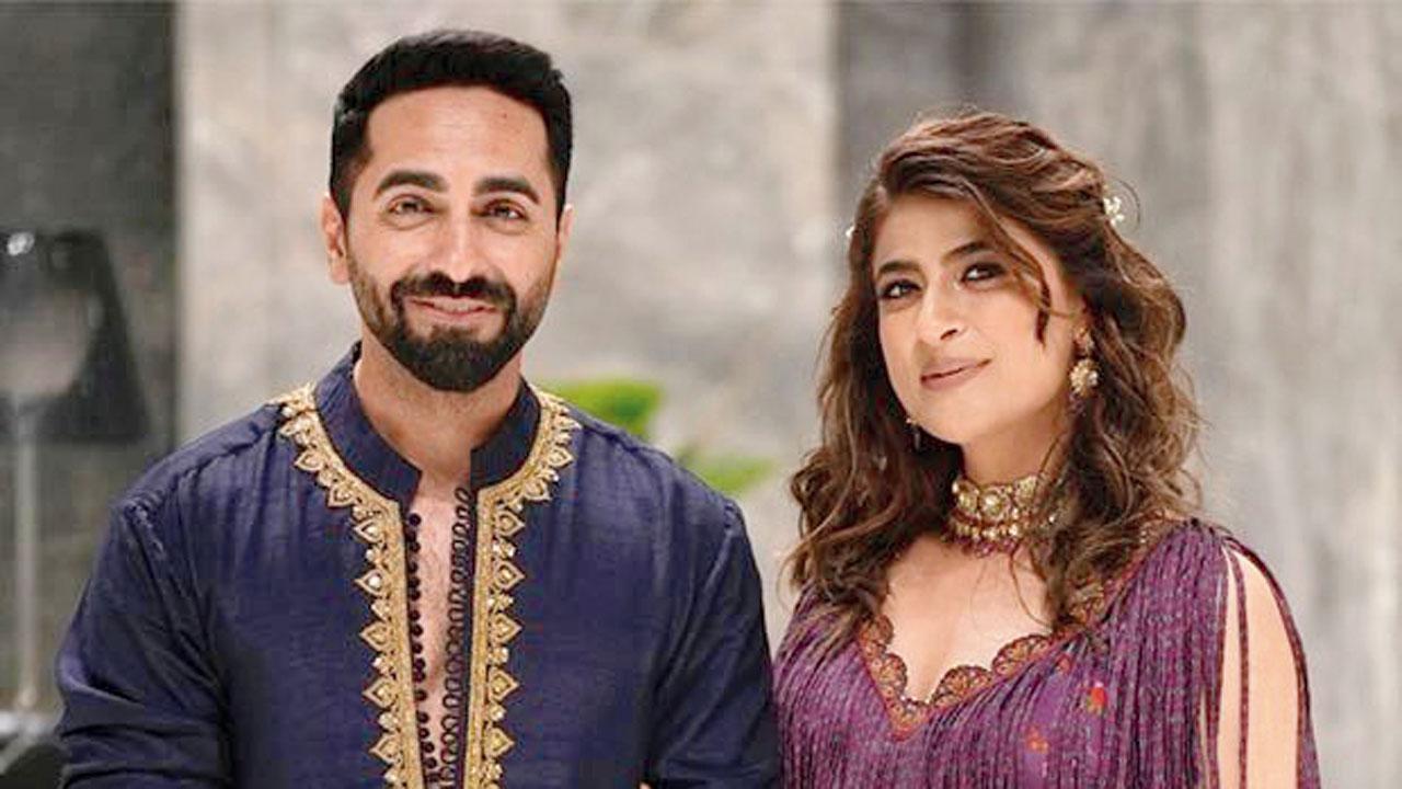 આયુષમાન ખુરાના પત્ની તાહિરા કશ્યપ સાથે