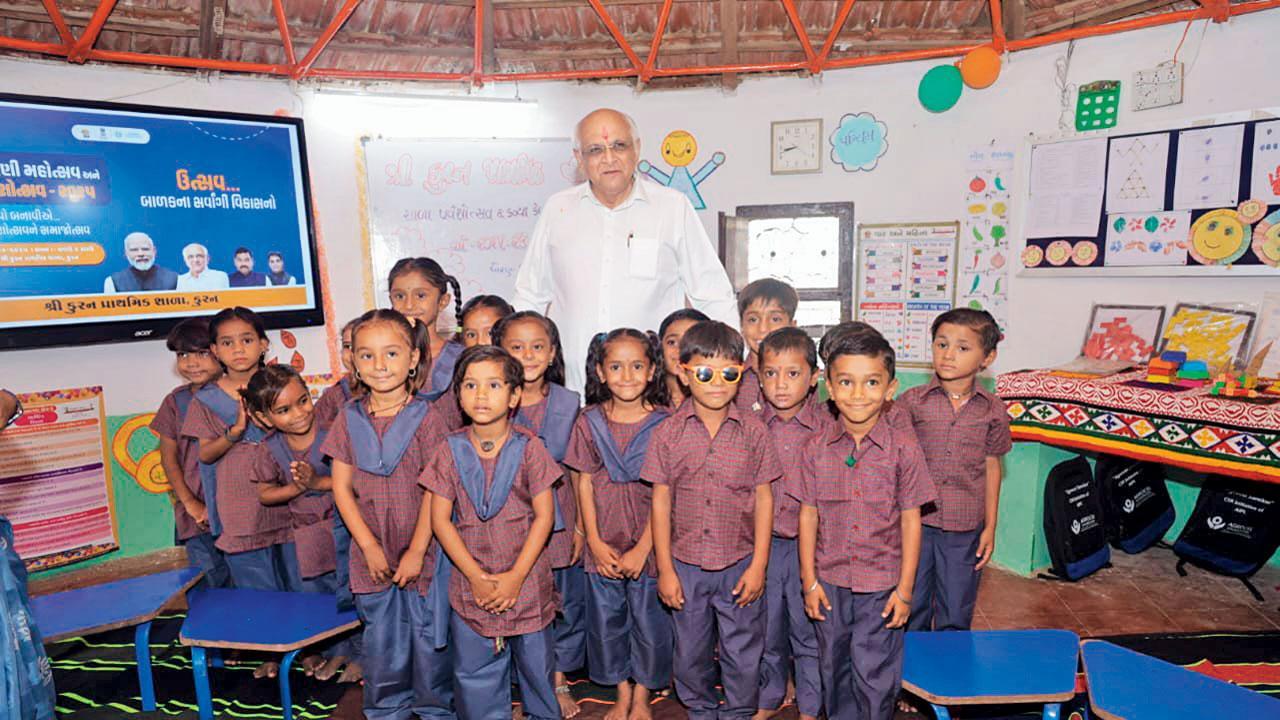 કચ્છમાં ૪૧૦૦ શિક્ષકોની થશે ભરતી