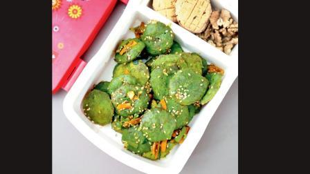 પાલક બટન ઇડલી