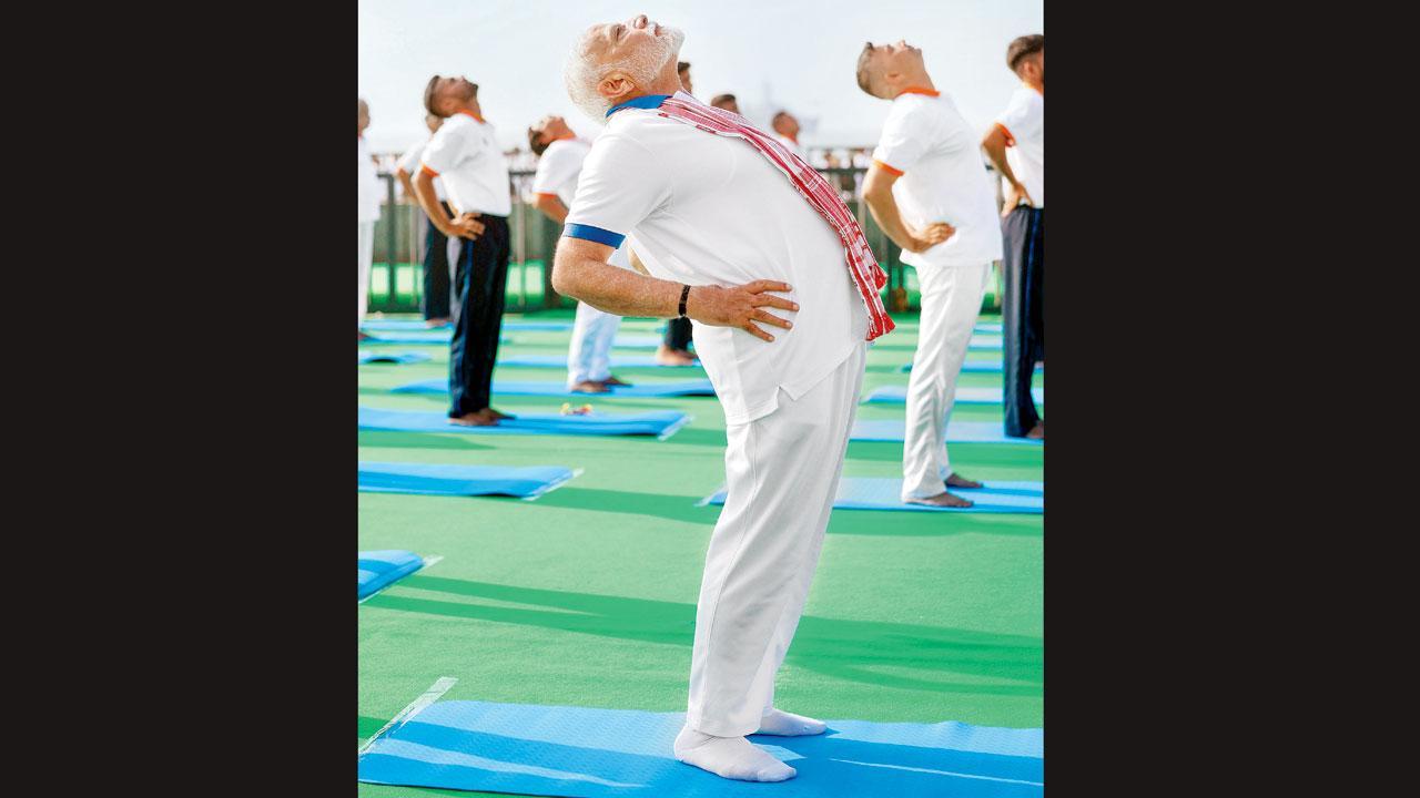 વિશાખાપટનમમાં આયોજિત રેકૉર્ડ-બ્રેકિંગ ઇવેન્ટમાં ભાગ લીધો નરેન્દ્ર મોદી