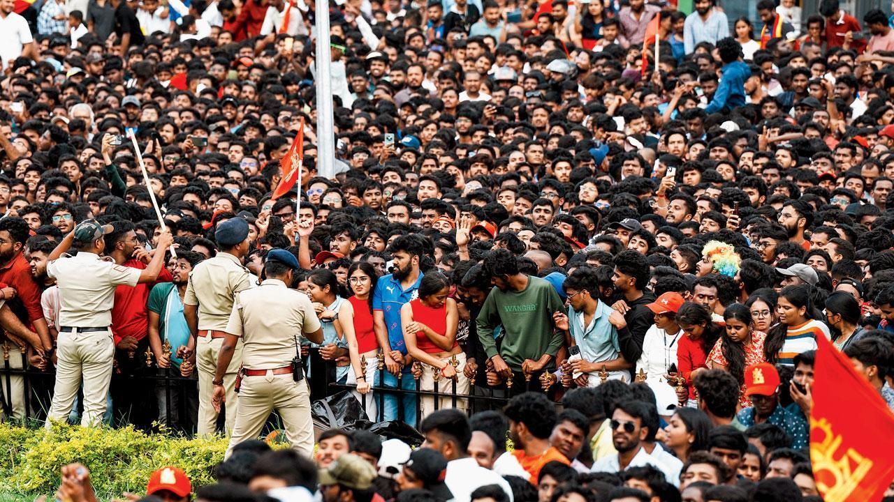 RCBની ઉજવણી દરમ્યાન થયેલી નાસભાગની ફાઇલ તસવીર