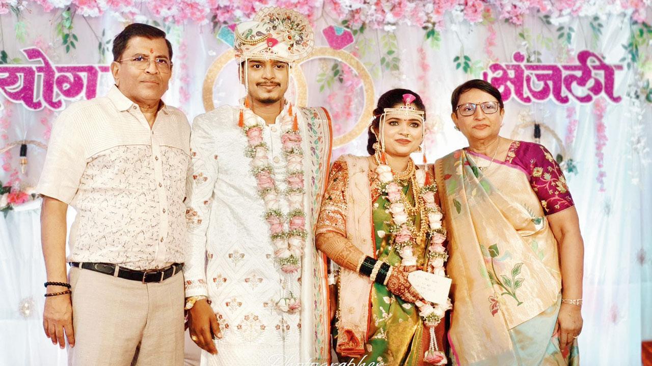 અંજલિ અને તેના પતિ સંયોગ સાથે શાહ દંપતી.