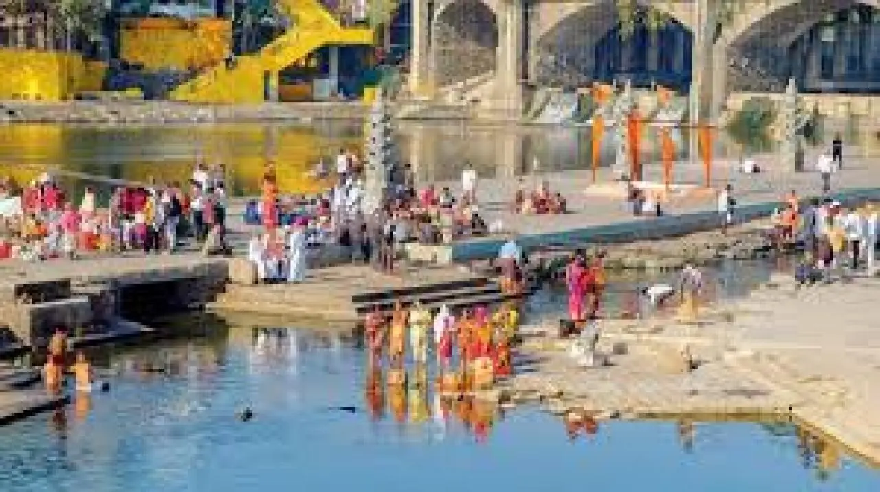 પ્રતીકાત્મક તસવીર