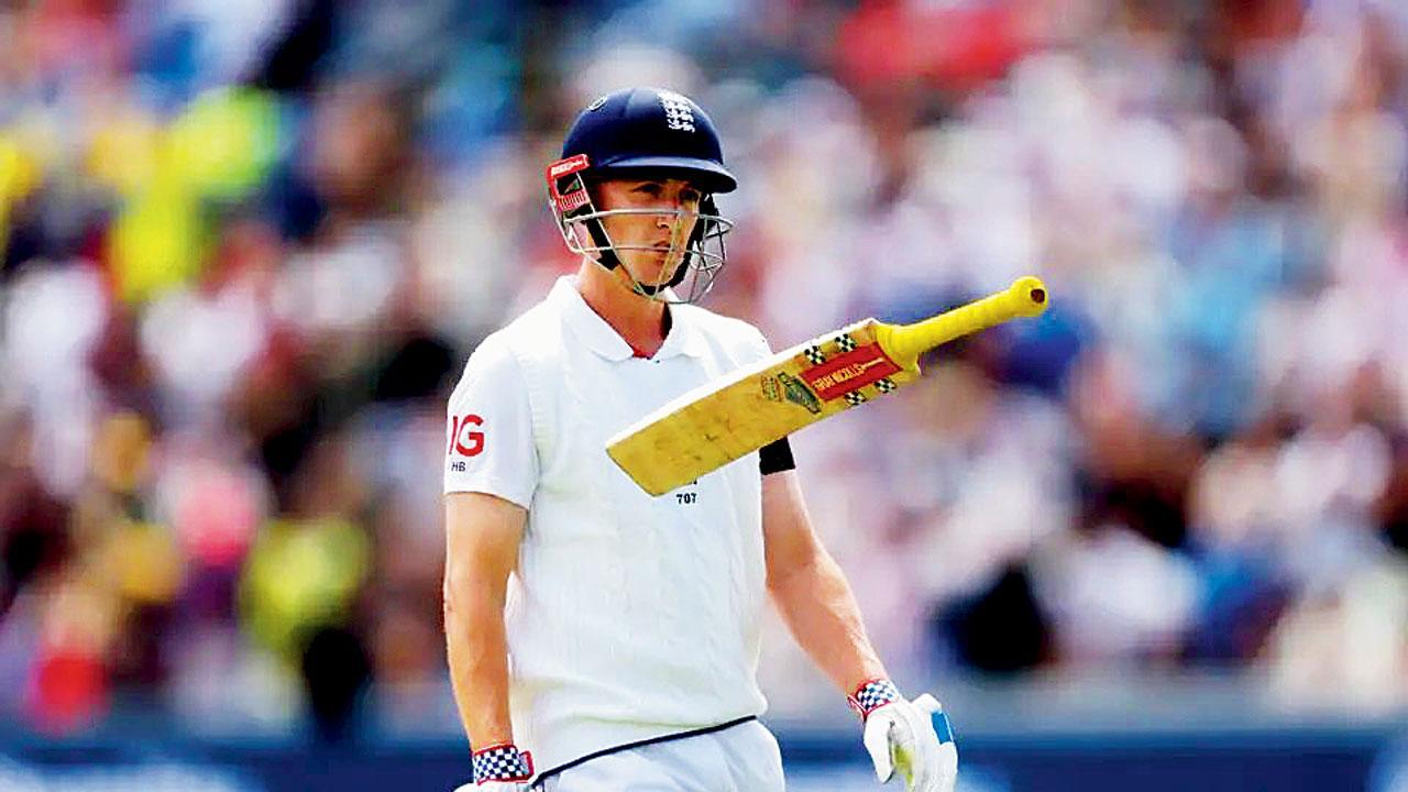 હૅરી બ્રુક ૯૯ રને આઉટ થઈ ગયો હતો. એક રન માટે સેન્ચુરી ચૂકી જવાથી તે ખૂબ જ નિરાશ થઈ ગયો હતો.