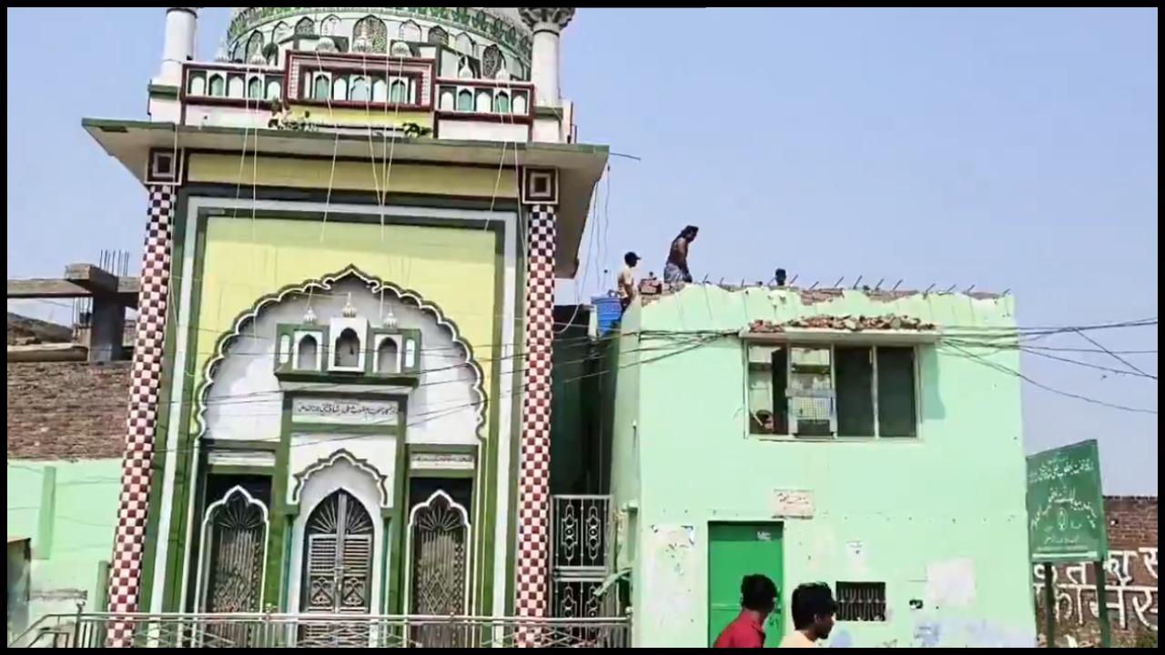 સંભલમાં આવેલું મસ્જિદ (તસવીર સૌજન્ય: સોશિયલ મીડિયા)