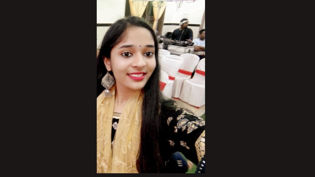 સંધ્યા પાઠક