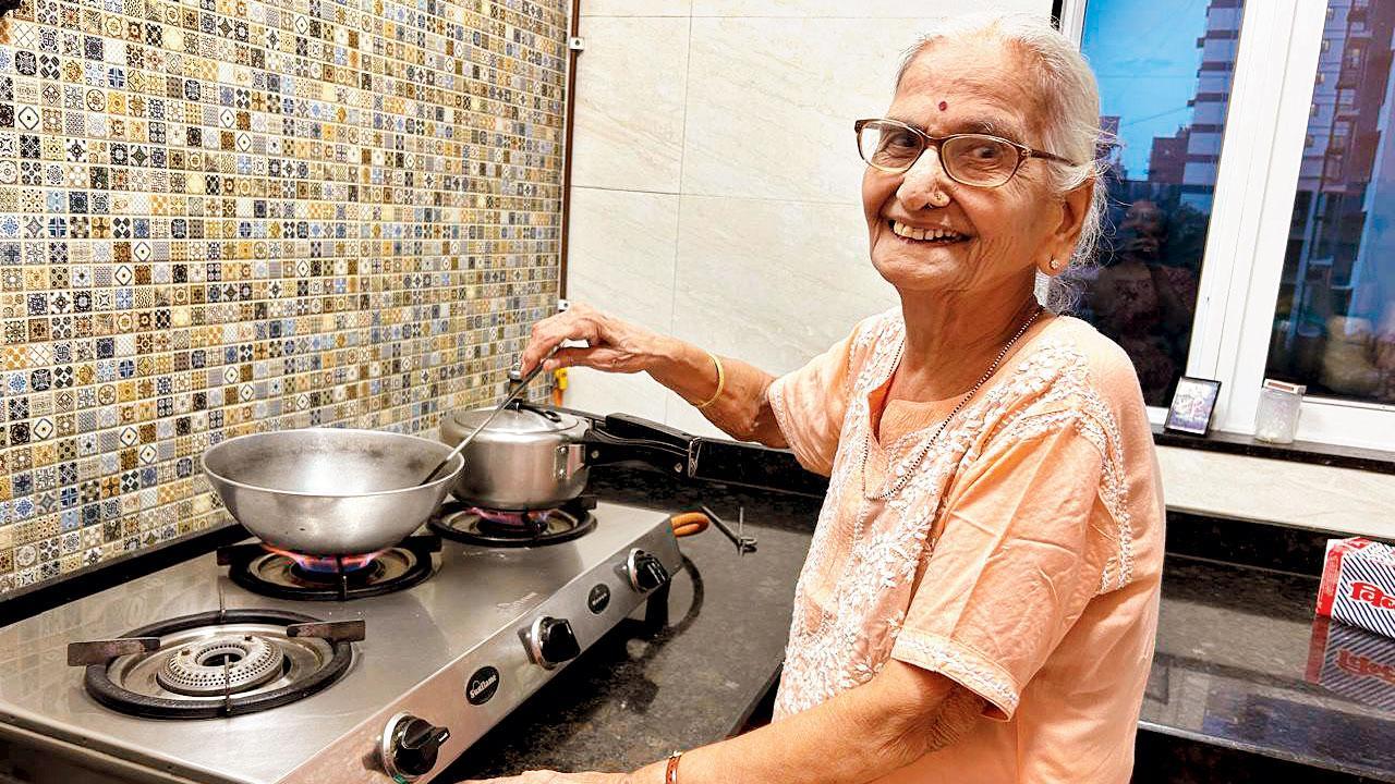 ૮૫ વર્ષનાં વનિતા મહેતા