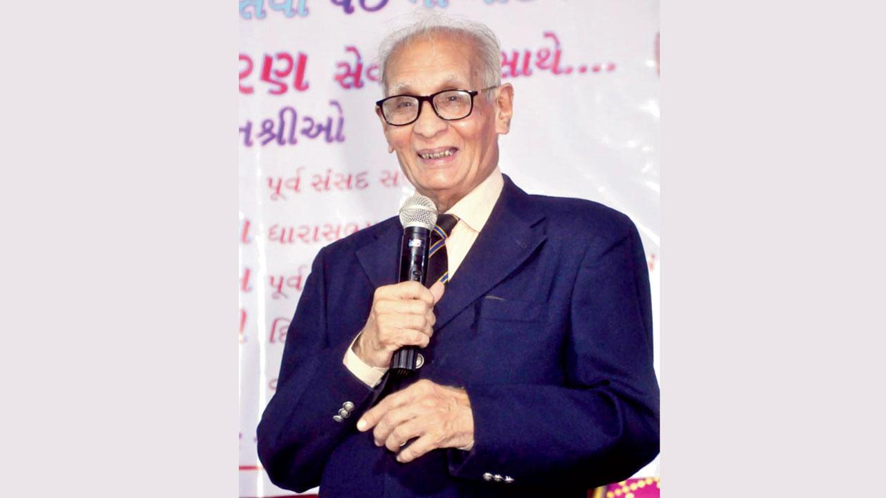 ડૉ. જે. જે. રાવલ
