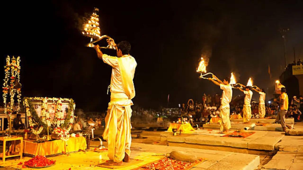 પ્રતીકાત્મક તસવીર