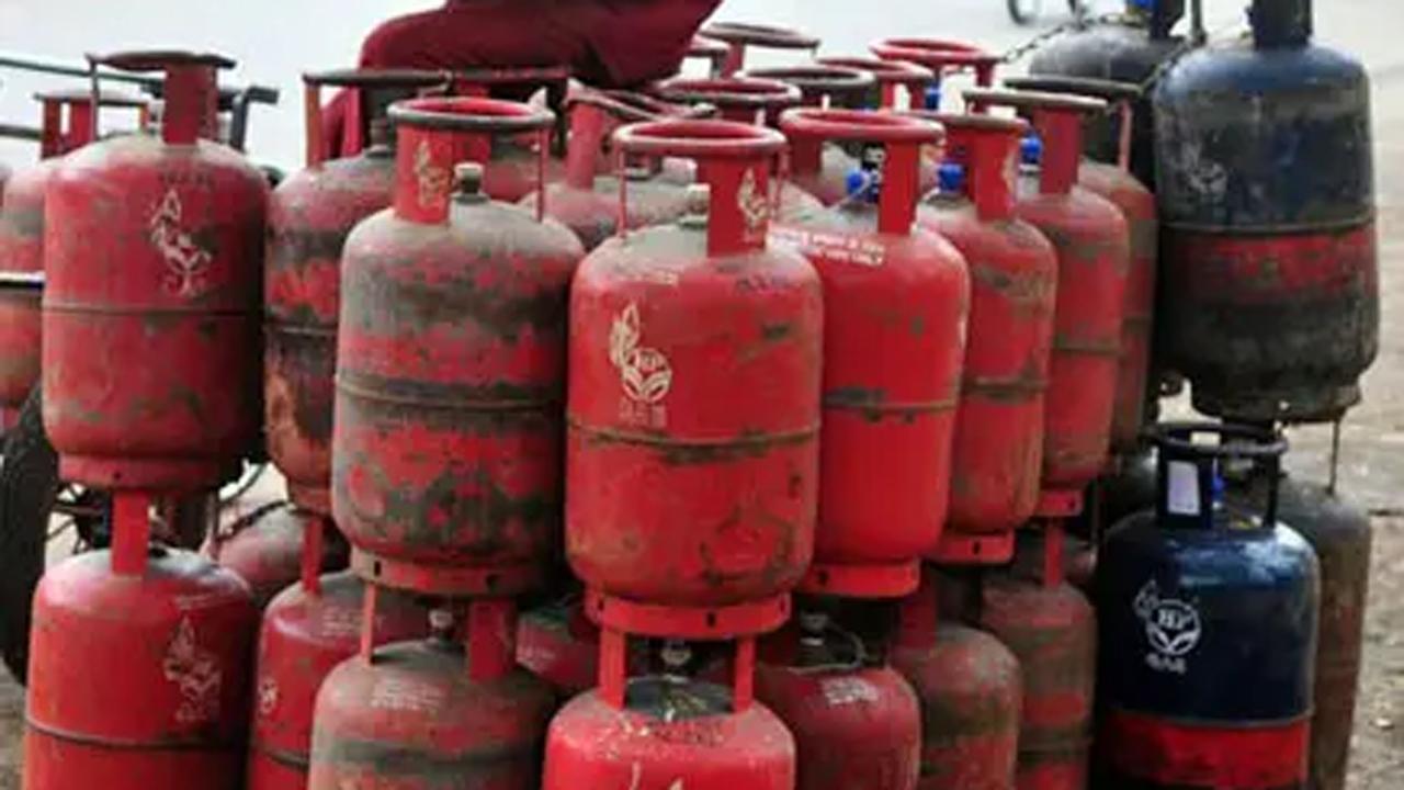 પ્રતીકાત્મક તસવીર સૌજન્ય મિડ-ડે