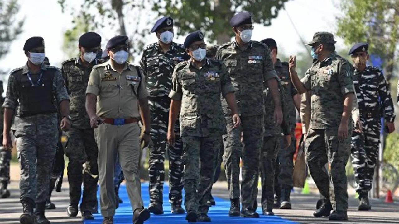 પ્રતીકાત્મક તસવીર