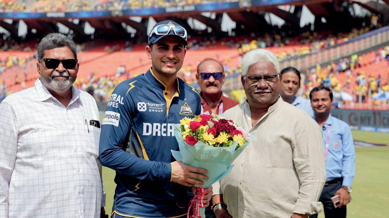 ગઈ કાલે ગુજરાત ક્રિકેટ અસોસિએશને શુભમન ગિલને ટીમ ઇન્ડિયાના નવા ટેસ્ટ-કૅપ્ટન બનવા બદલ સન્માનિત કર્યો હતો.