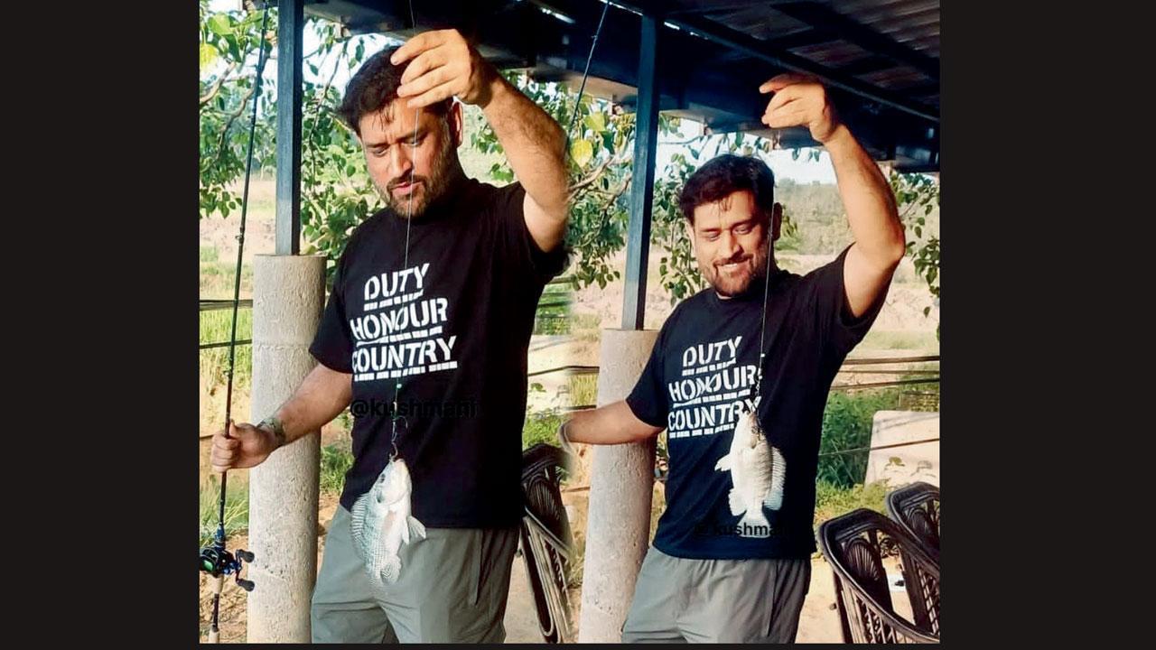 મહેન્દ્ર સિંહ ધોની હાલમાં ફિશિંગ કરતો જોવા મળ્યો